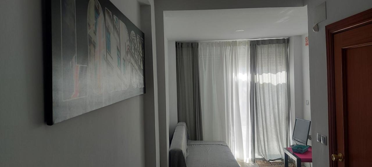 Apartamento Suerte Con Vistas A La Playa San Antonio De กูลเญรา ภายนอก รูปภาพ